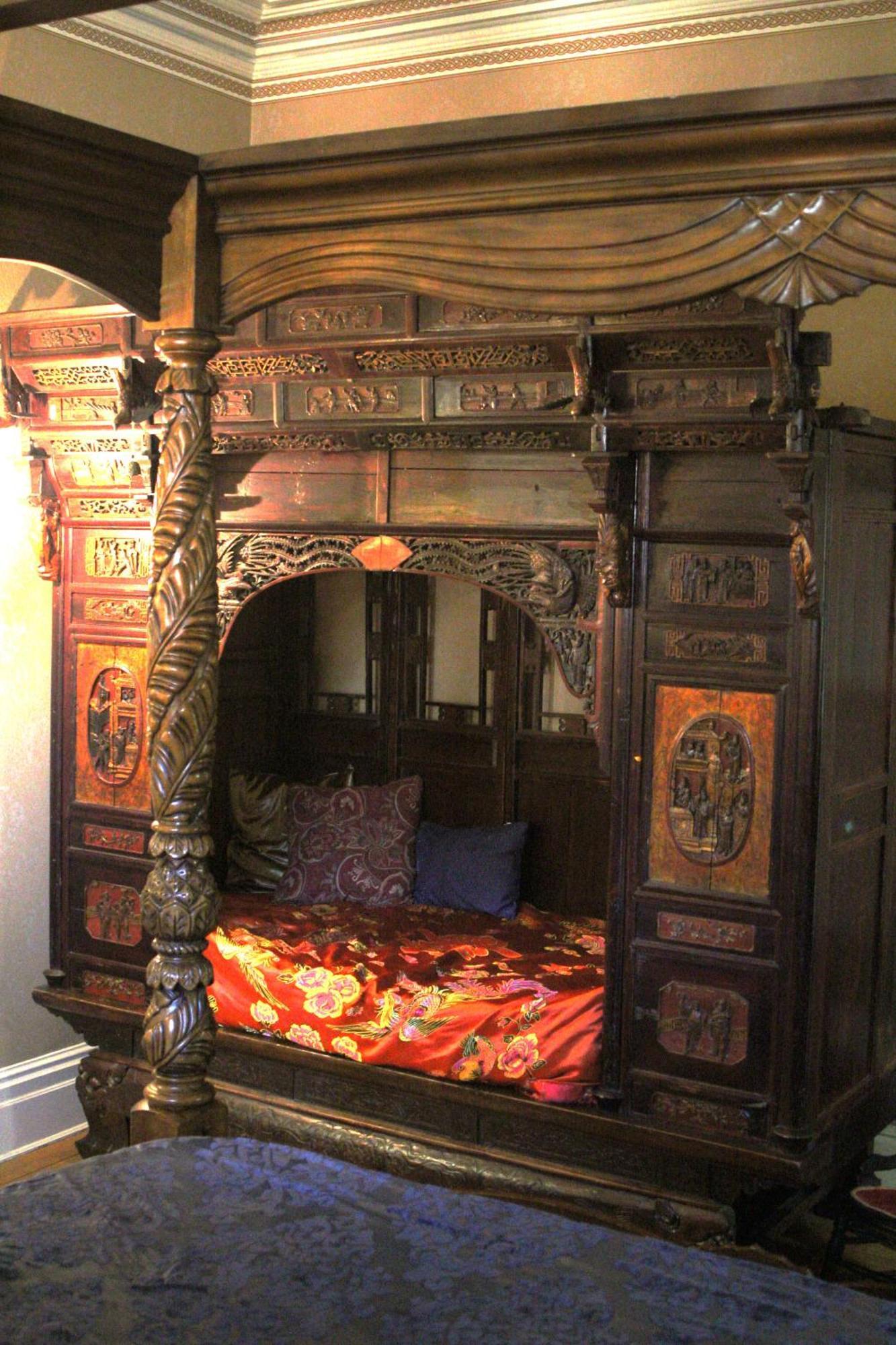 كالامازو Henderson Castle Inn الغرفة الصورة